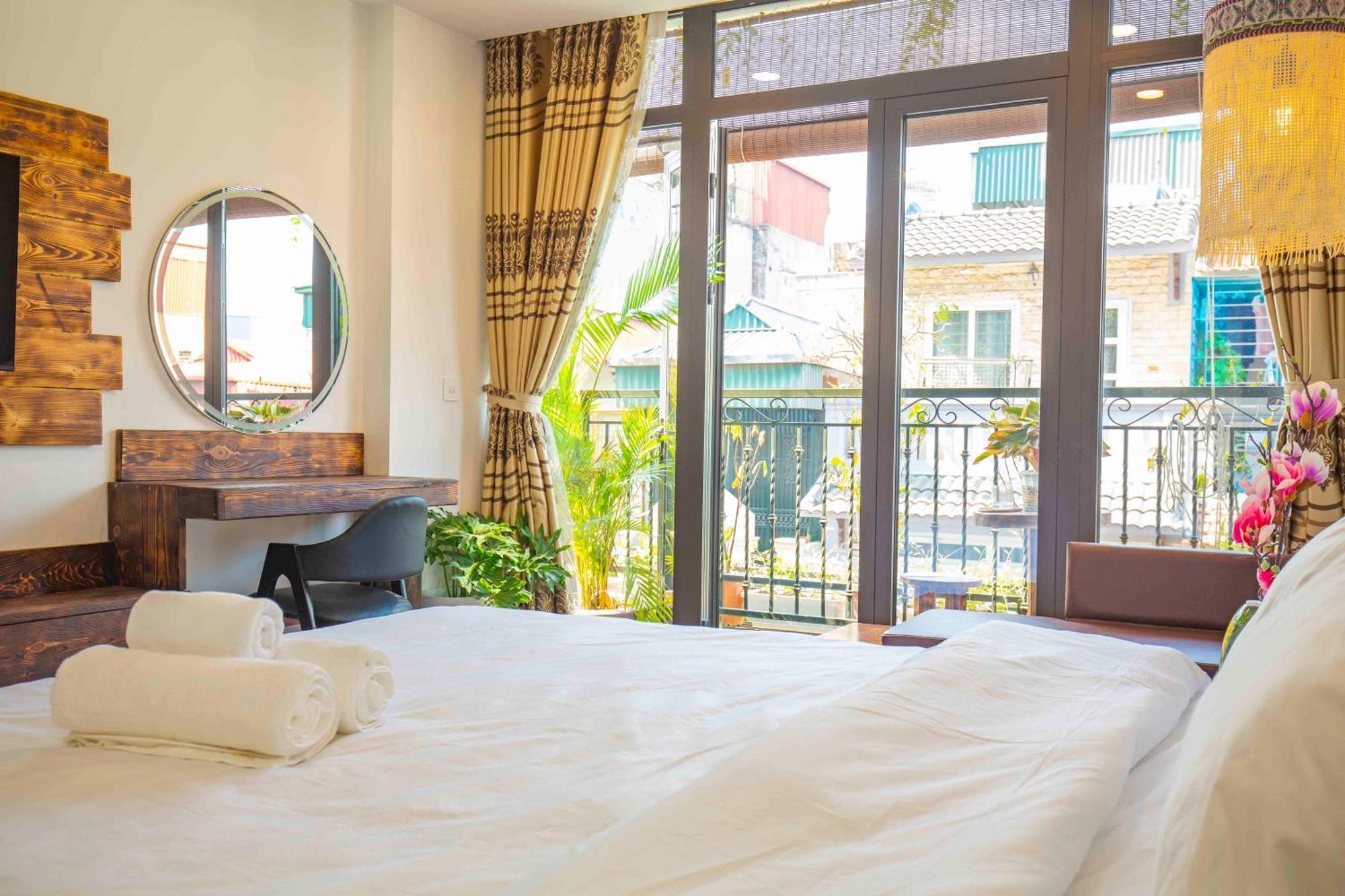 Mimosa Homestay *