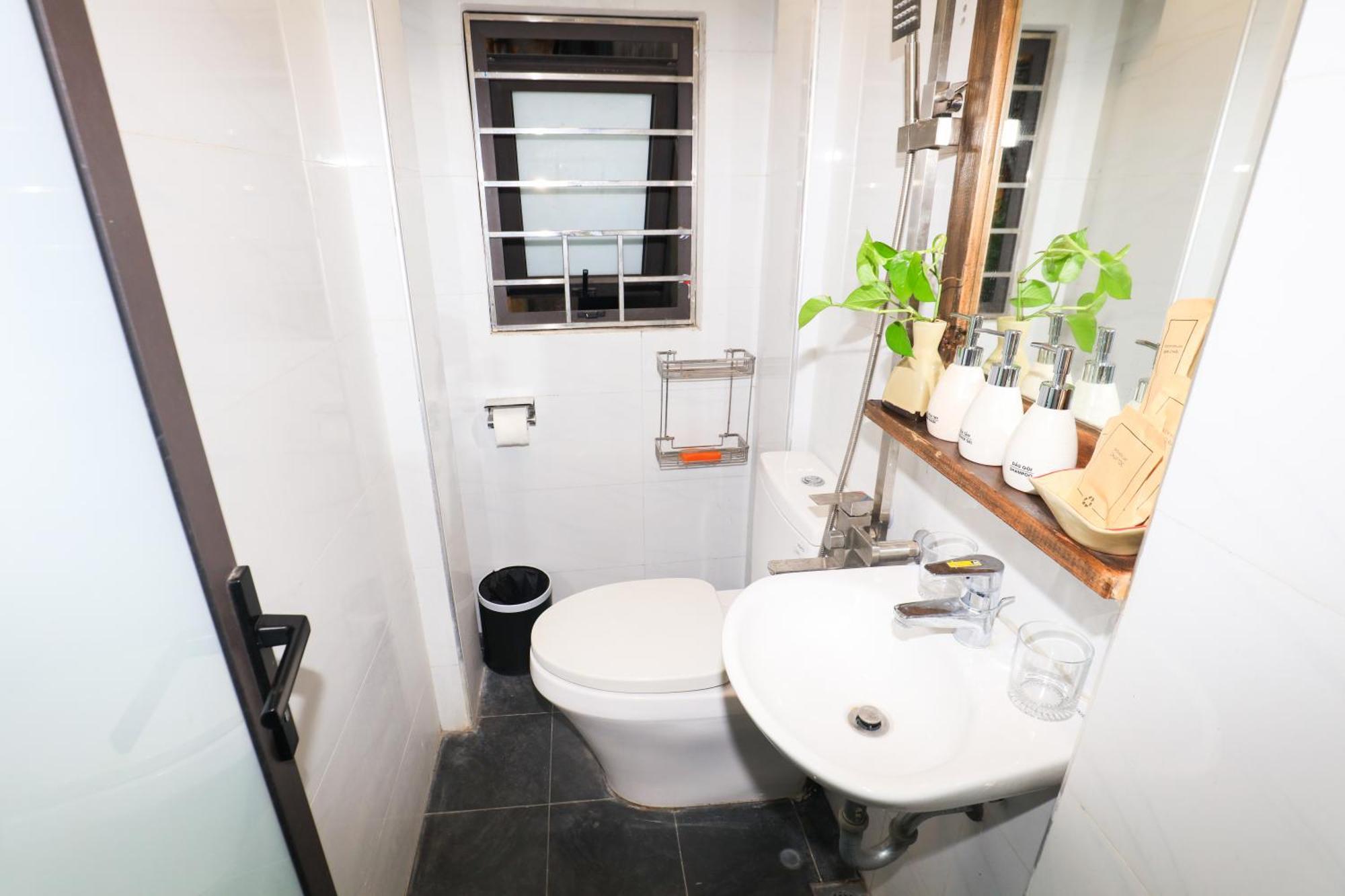 Mimosa Homestay Hanoi
